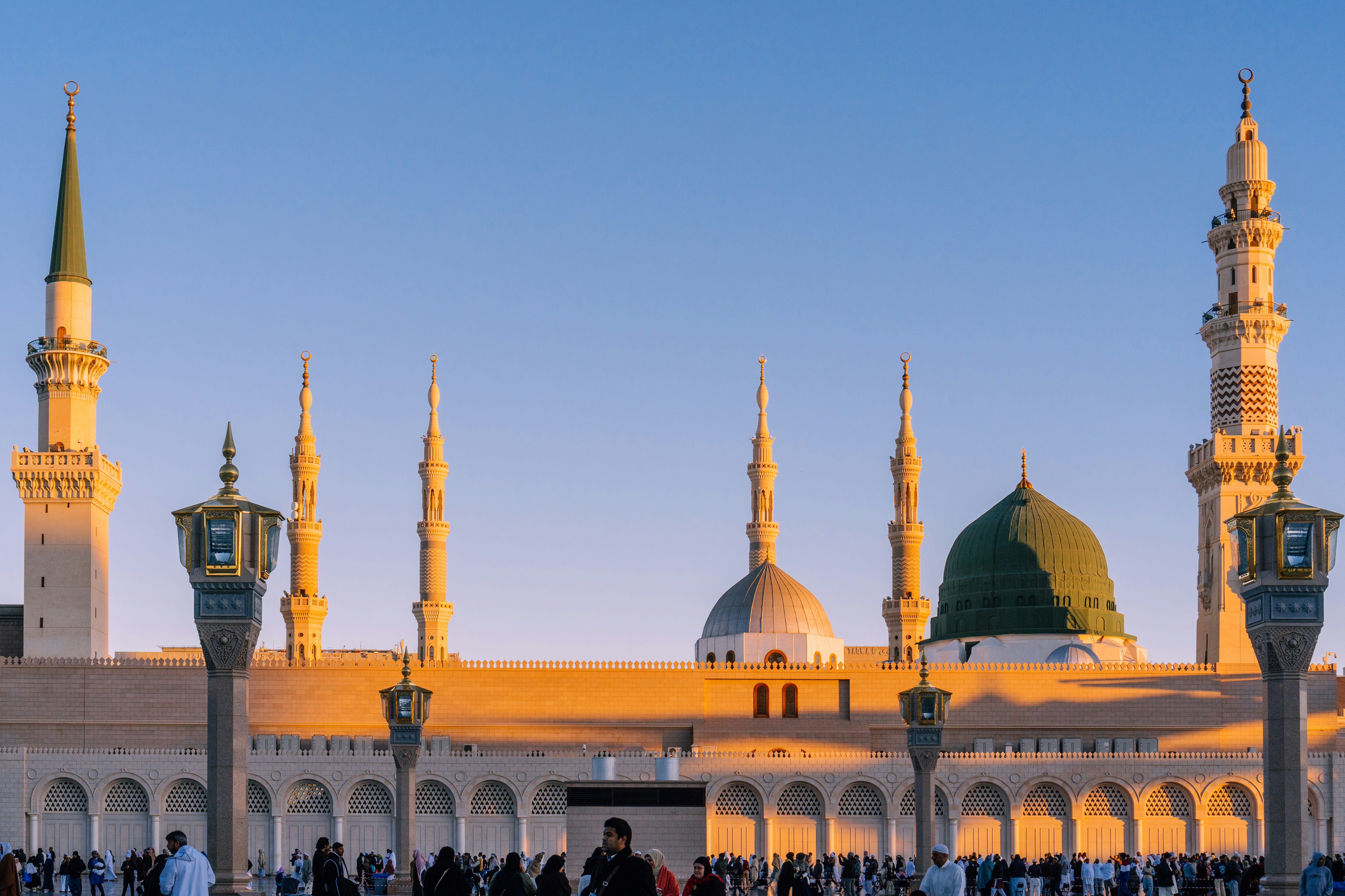 Madinah Umbrella Courtyard